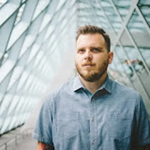 Dustin Kensrue