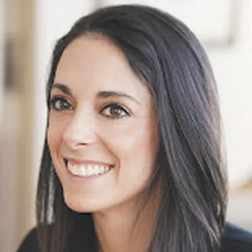 Eliza Orlins