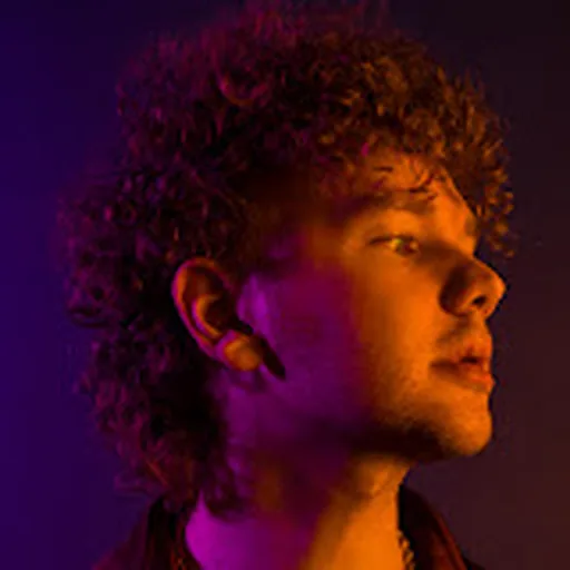 Francesco Yates