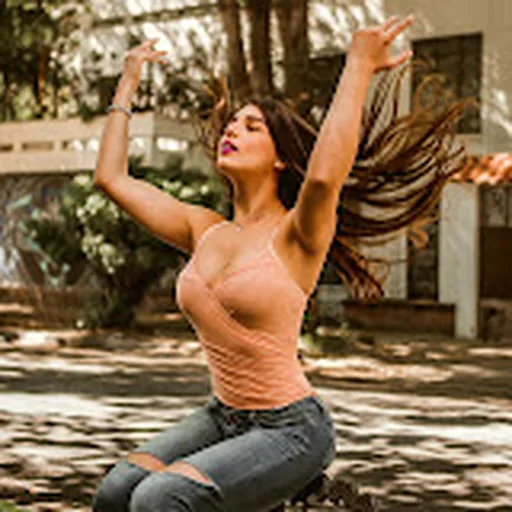 Gaby Mellado