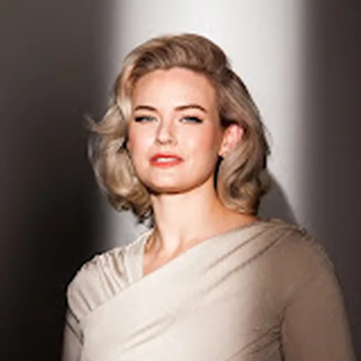Gia Genevieve