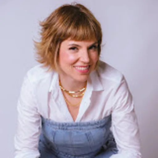 Gloria Vanique