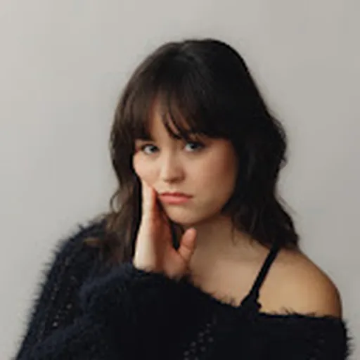 Hayley Orrantia