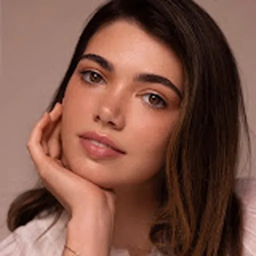 Alisha Newton
