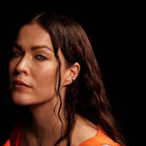 Jenni Vartiainen