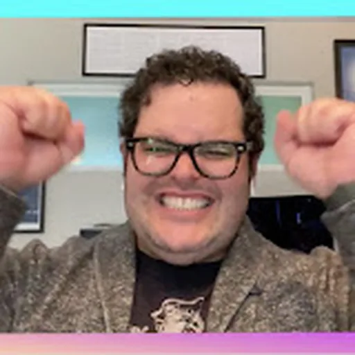 Josh Gad