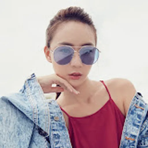 Julie Tan