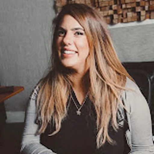 Kelly Erez