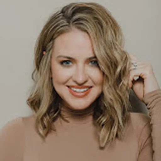 Kristen Ledlow
