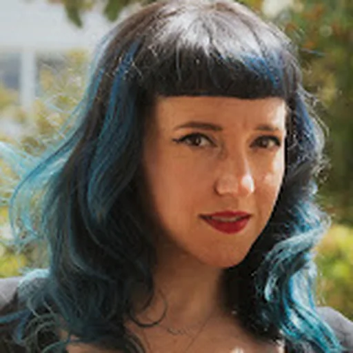 Amy Shira Teitel