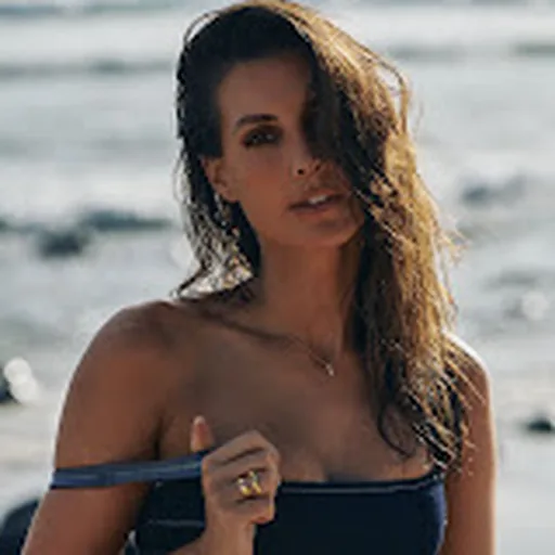Laura Dundovic