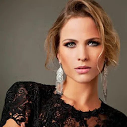 Luiza Valdetaro