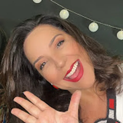 Luciana Liviero