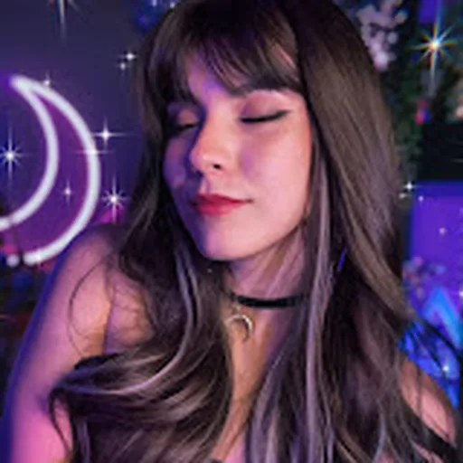 Luna Bloom