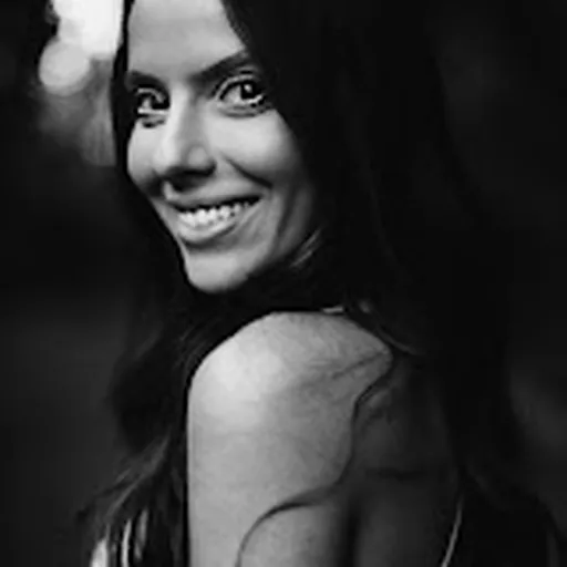 Paola Machado