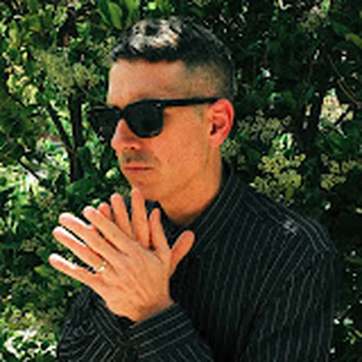 Mark Guiliana