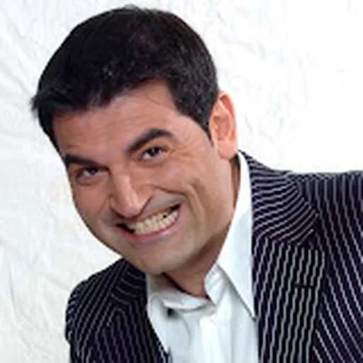 Max Giusti
