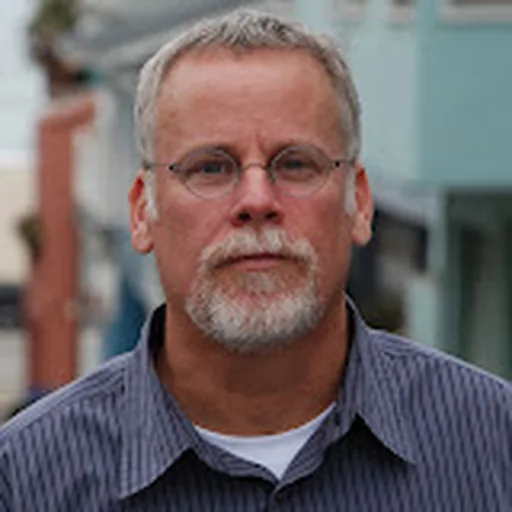 Michael Connelly