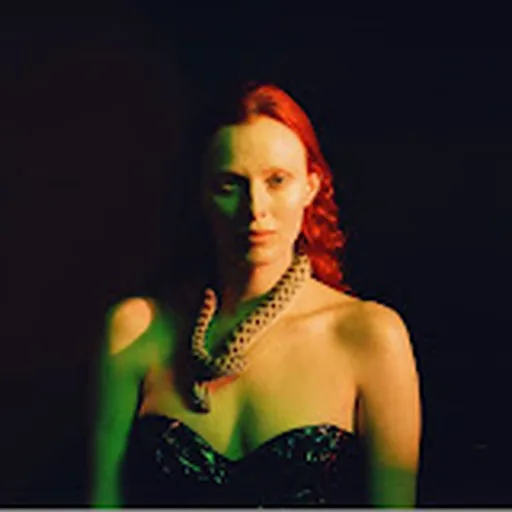 Karen Elson