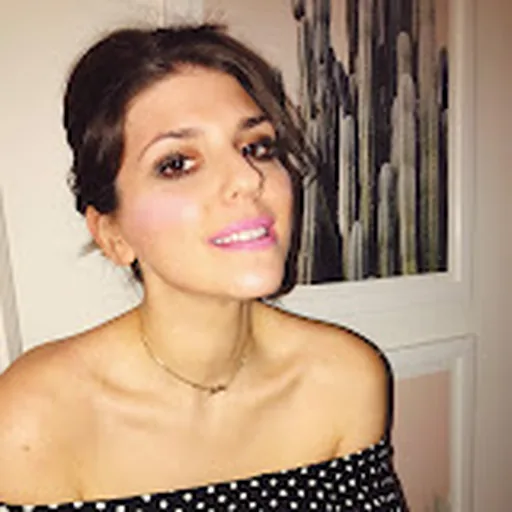 Molly Tarlov