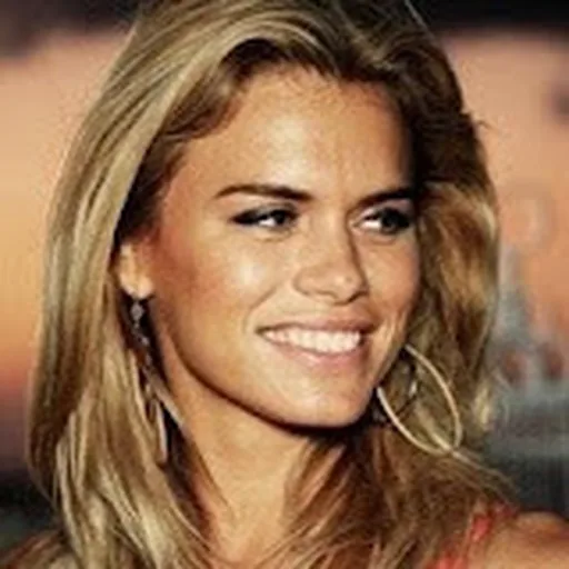 Nicolette van Dam