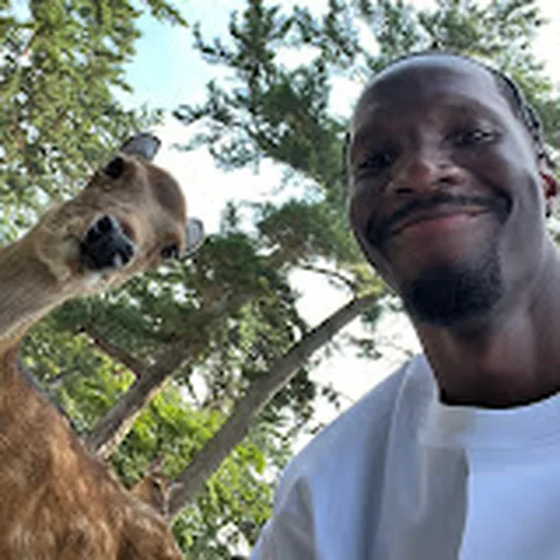 Nigel Hayes-Davis