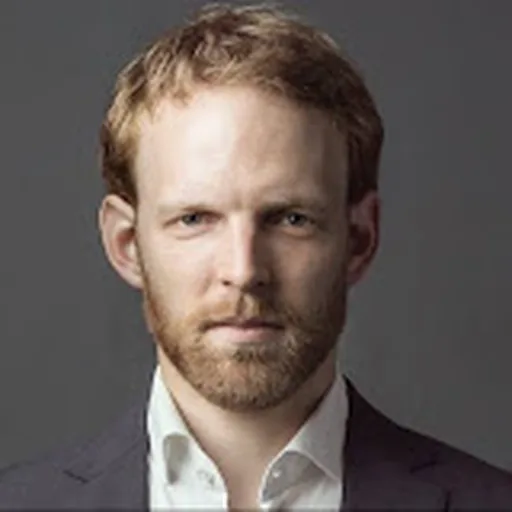Oliver della Costa Stuenkel
