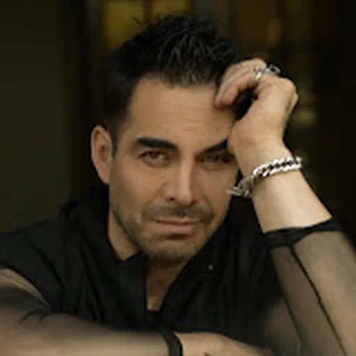 Omar Chaparro
