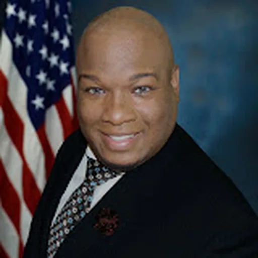 Mark Burns