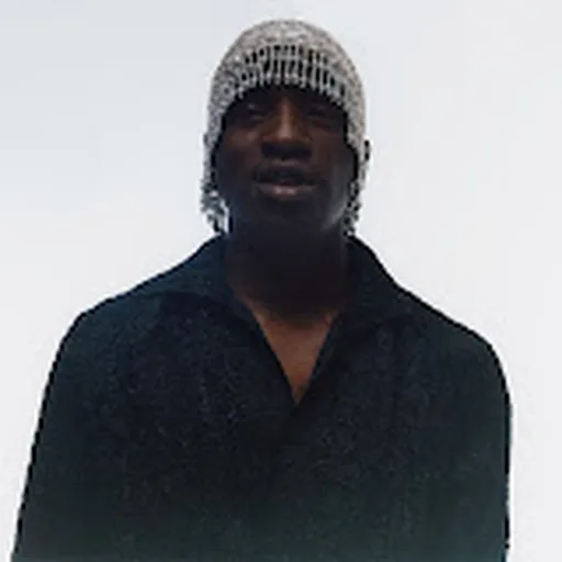 Petite Noir