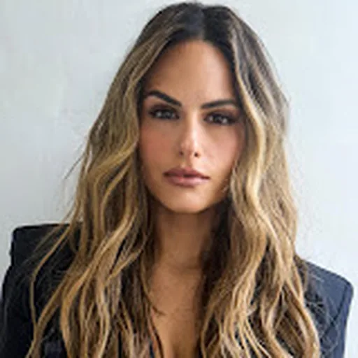 Pia Toscano