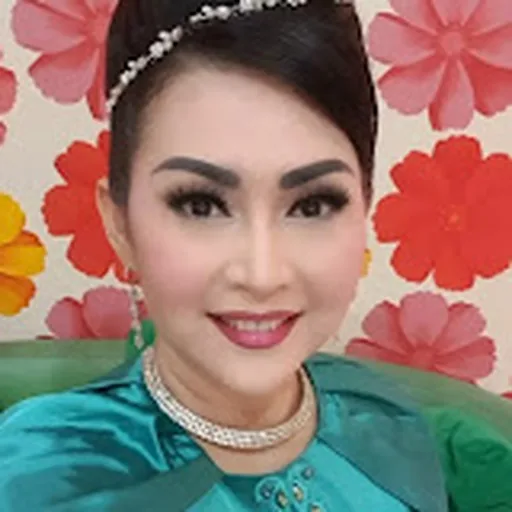 Ratna Listy