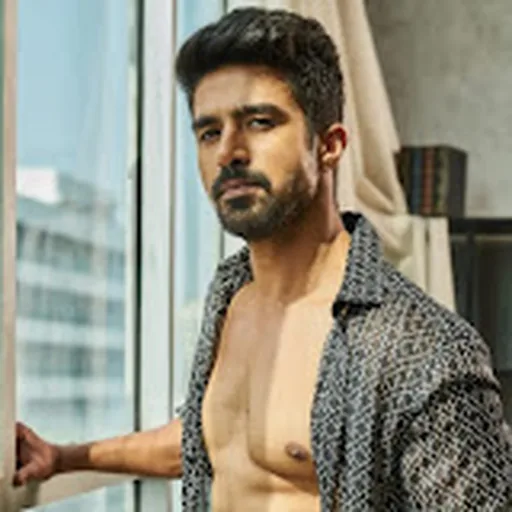 Saqib Saleem