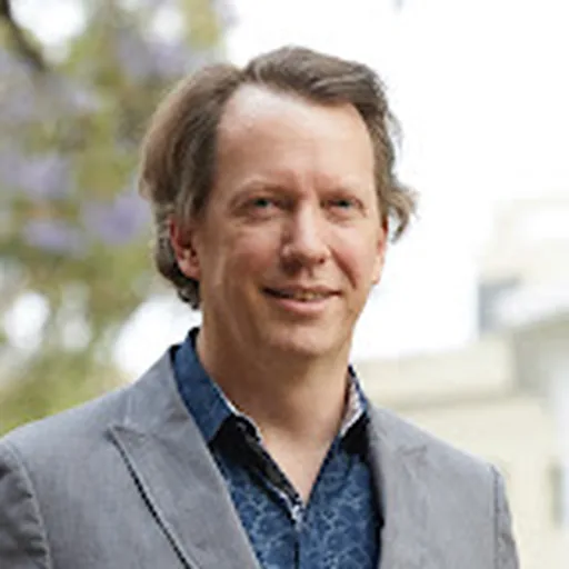 Sean M. Carroll