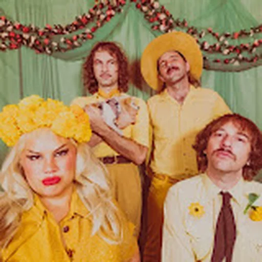 Shannon and the Clams