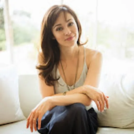 Autumn Reeser