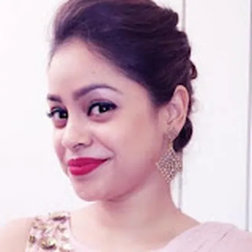 Sumona Chakravarti