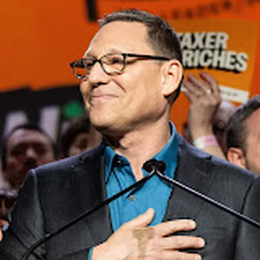 Avi Lewis