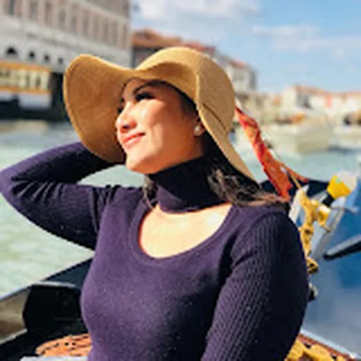 Aviani Malik