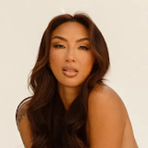 Jeannie Mai Jenkins