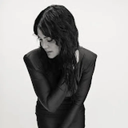 Vanessa Amorosi