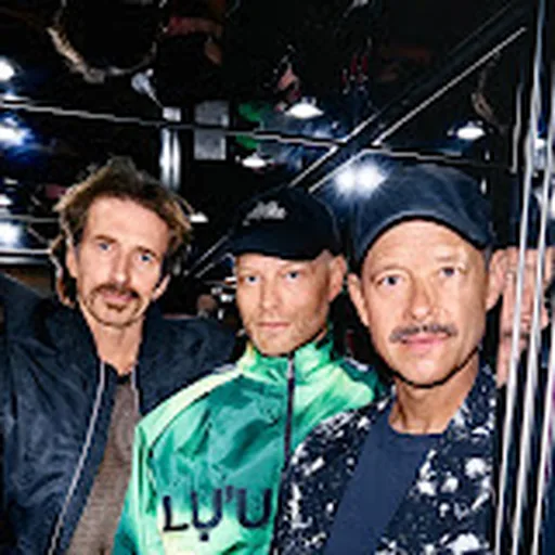 WhoMadeWho