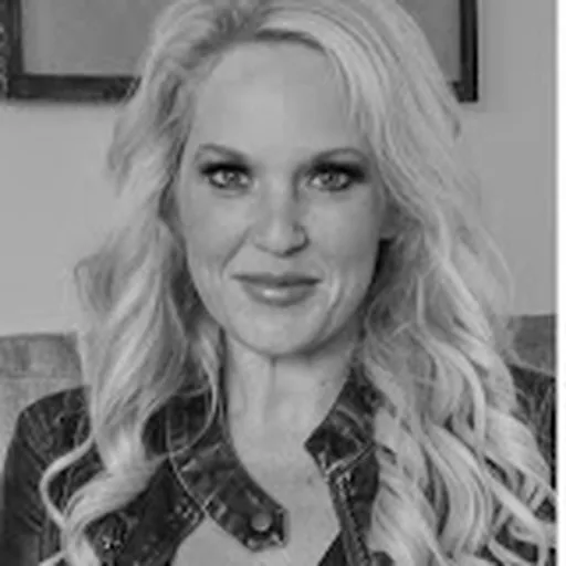 Abbi Glines