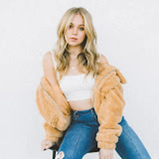 Brec Bassinger