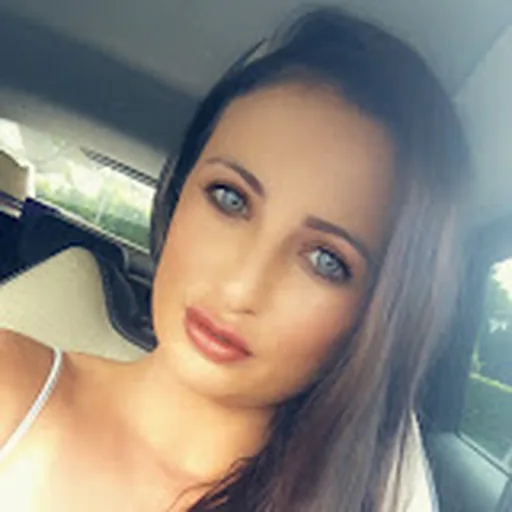 Chantelle Houghton
