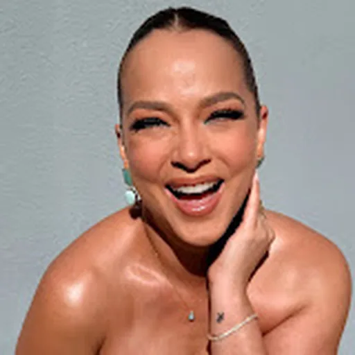 Adamari López