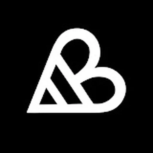 Adam Bouska
