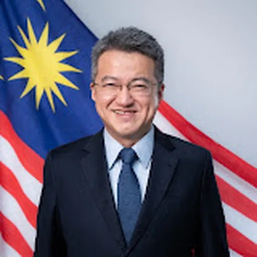 Liew Chin Tong
