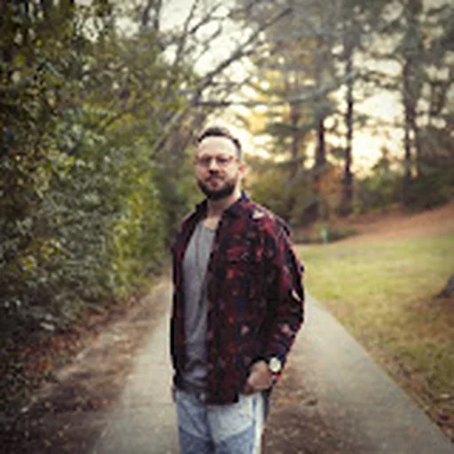Chris August