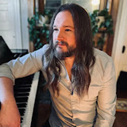 Adam Wakefield